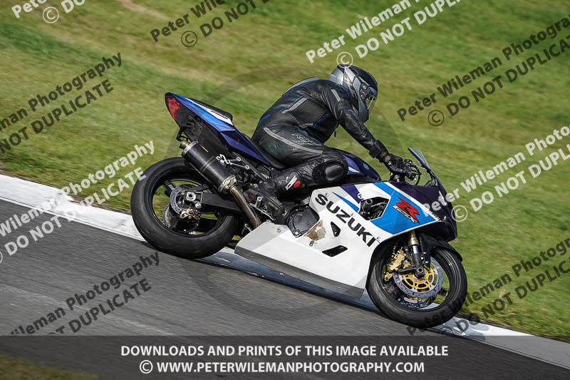 cadwell no limits trackday;cadwell park;cadwell park photographs;cadwell trackday photographs;enduro digital images;event digital images;eventdigitalimages;no limits trackdays;peter wileman photography;racing digital images;trackday digital images;trackday photos